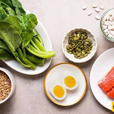 Foods Your Brain Needs For A Better Mood And More Energy