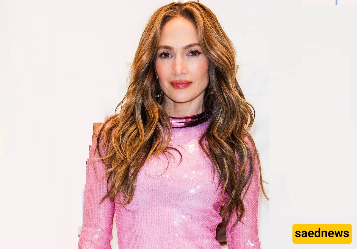 [PHOTO] Jennifer Lopez Kicks Off the Stunning Princess Dress in 'Bridgerton'-themed 55th birthday party, Roses Every Where!