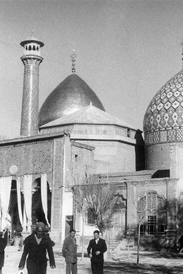 Historic Photo: Two American Children Around the Shrine of Shah Abdol-Azim in Rey, with Crowds Lining Up to Watch