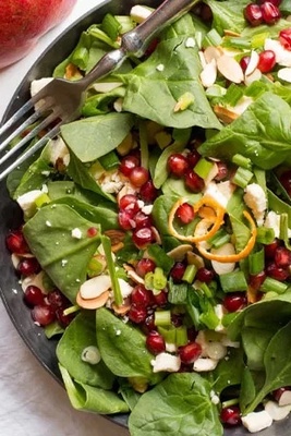 Spinach and Pomegranate Salad with Signature Dressing