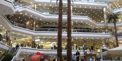 Famous Markets and Shopping Centers in Shiraz