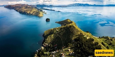 Where is Lake Titicaca in Peru?
