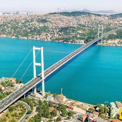How to Travel to the Bosphorus Strait in Istanbul, Turkey