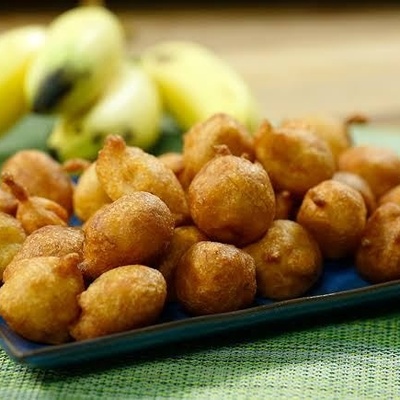 A Step-by-Step Guide to Preparing Homemade Banana Pastries