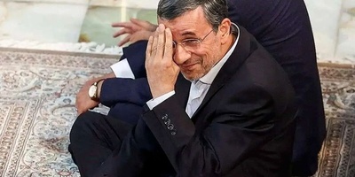 Ramadan Political Nostalgia: Ahmadinejad’s Attempt to Teach Hugo Chávez to Sit Cross-Legged at Iftar