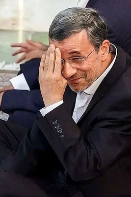 Ramadan Political Nostalgia: Ahmadinejad’s Attempt to Teach Hugo Chávez to Sit Cross-Legged at Iftar