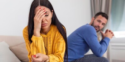 What to Do If Your Husband Ignores You / Solutions to End Relationship Coldness