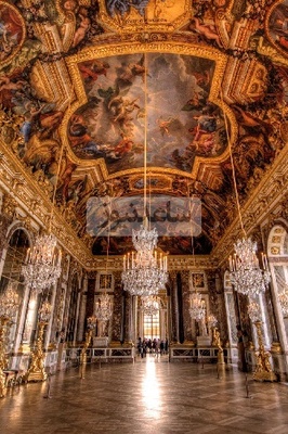 A Stunning Look at the Palace of Versailles: Where Luxury and Elegance Define the Heart of France 😍 Truly the World’s Most Luxurious Landmark!