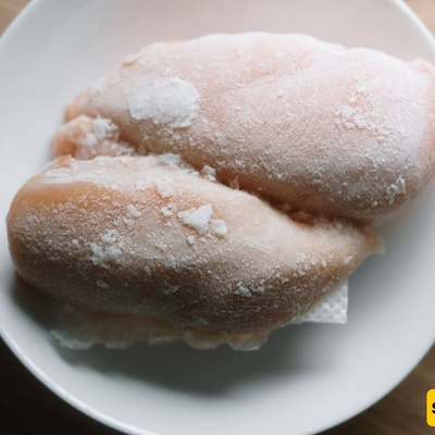 10 Dangerous Chicken Thawing Mistakes That Could Put Your Health at Risk