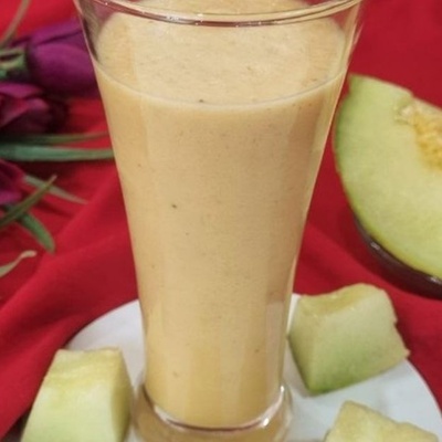 Simple Cantaloupe Milkshake Recipe