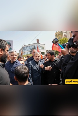 Top Iranian Diplomat Pays Tribute at Majestic Funeral for Fallen Commanders