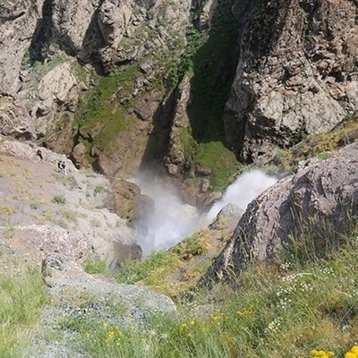 Soleh Dokal Waterfall: One of Iran’s Most Stunning Natural Wonders