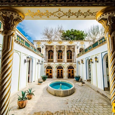 A Tour of the Most Beautiful House in Isfahan with Unique Decor and Truly Stunning Architecture!