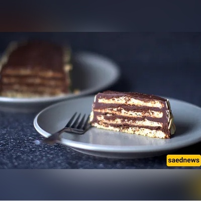 This Giant Almond “Kit-Kat” Torte Is Flour-Free, Passover-Friendly and Shockingly Easy to Slice