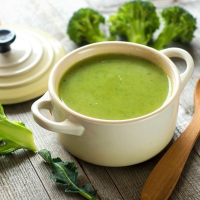 How to Make Delicious, Thick Broccoli Soup Without Chicken