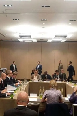 Foreign Ministry Spokesman: Talks With Europeans Never Stopped