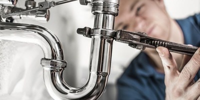Preventing plumbing damage at home, the way professional plumbers do it