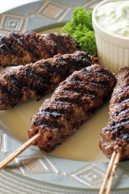 How to Make Delicious Skewered Pan Kebab at Home (Quick & Easy) + Tutorial Video