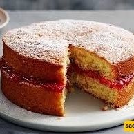 Guide to Baking a Cake in Traditional and Digital Rice Cookers