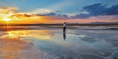 Lake Hoz-e Soltan, Qom: A Mirror of the Sky’s Beauty + Photos