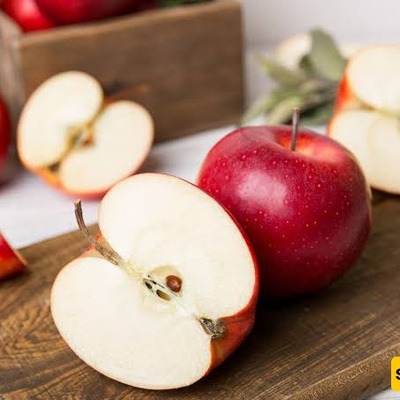Why Do Some Apples Brown More Slowly After Cutting?