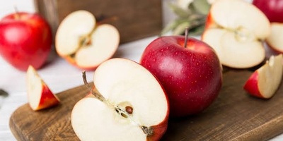 Why Do Some Apples Brown More Slowly After Cutting?