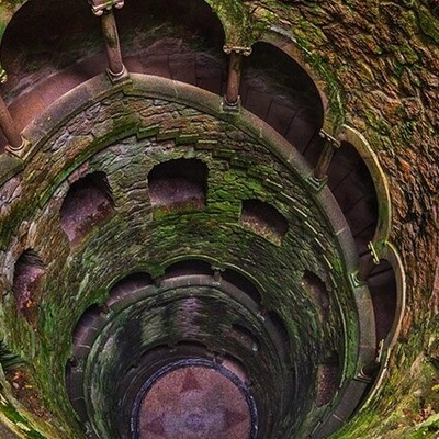 Astounding Discovery of a 3,000-Year-Old Wishing Well in a Small Town + Photos