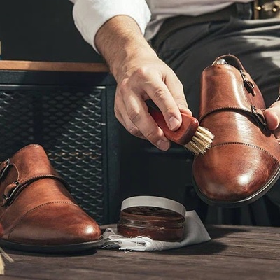 Cleaning, Polishing, and Caring for Leather Bags, Shoes, and Jackets