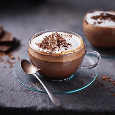 The Best Drink for Cold Winter Days: Homemade Mochaccino with an Unmatched Flavor + Recipe