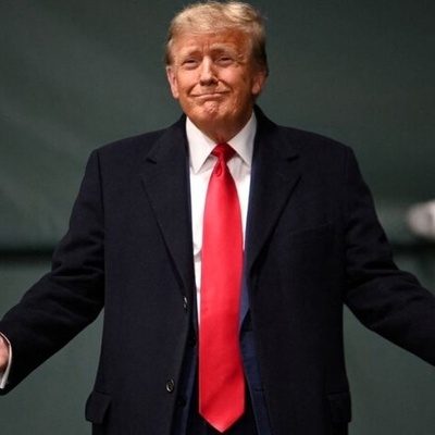 Trump Released Private Messages of the NATO Secretary-General + Photo