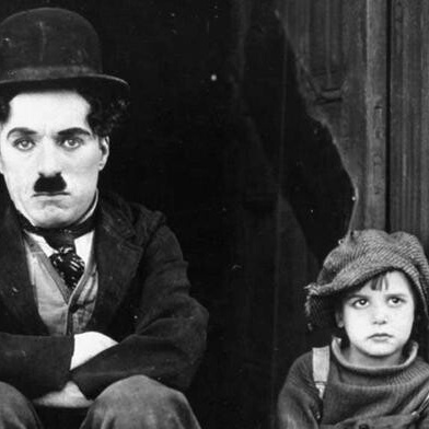 3 Famous Grandchildren of Geniuses with Global Fame: From Einstein’s Grandchild to Charlie Chaplin’s Grandchild + Photos