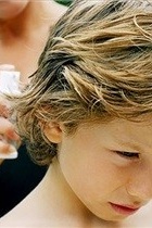 Shampoo, Combing, or Haircuts? The Best Ways to Treat Kids’ Head Lice ✂️