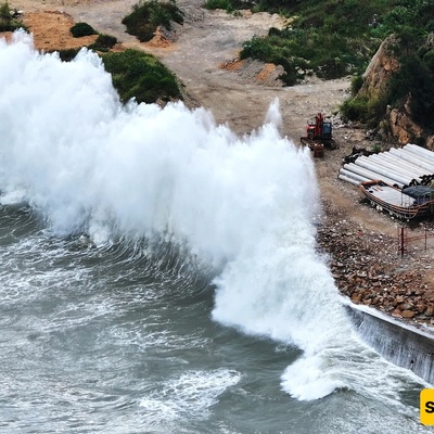 Typhoon Dolphin Forces Mass Evacuations Across China as Shanghai Cancels 1,400 Flights