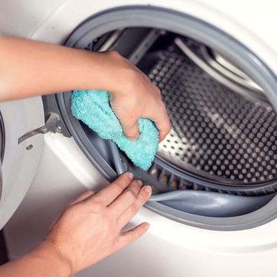 Home Tricks to Eliminate Odors and Mold in Your Washing Machine