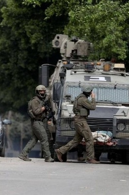 VIDEO | Israeli Forces Raid West Bank Village, Force Families From Homes Ahead of Planned Demolition