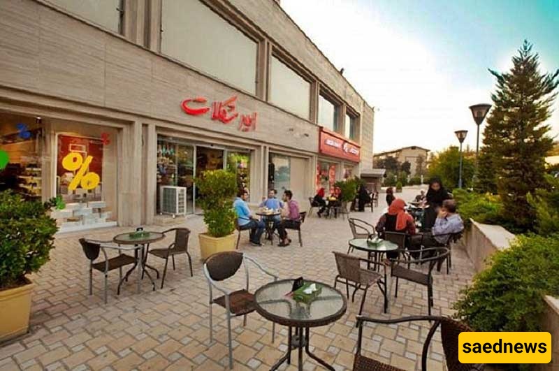  Luxe Malls