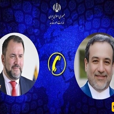 Iran, Venezuela FMs Gold Phone Talks on US Threats