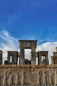 Discovering Iran: A Journey Through History and Culture