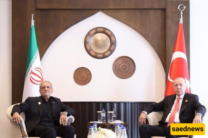 Presidents of Iran and Turkey Meet Amid Regional Power Realignment at ECO Summit