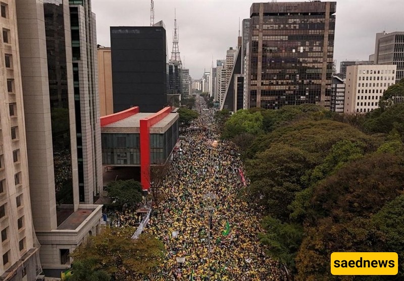 Bolsonaro Supporters Rally in Brazil As Coup Trial Nears Verdict