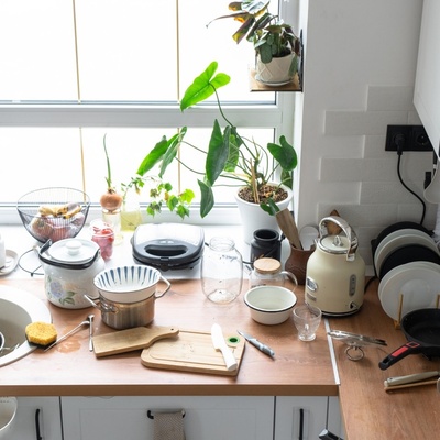 How Can You Prevent Items From Piling Up on the Kitchen Counter?
