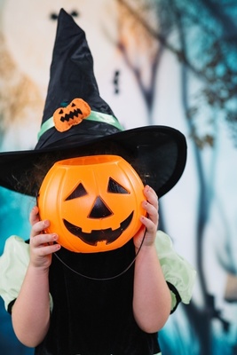 What Is Halloween and Where Did It Come From? + Interesting Halloween Customs