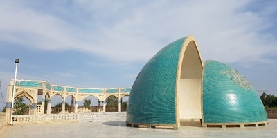 Restoration of Qeysar Aminpour’s Tomb Now on Officials’ Agenda