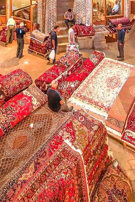 When a Tabriz Carpet Appears Quietly and Without Flashy Advertising Right in the Middle of a Hollywood Movie! + Video