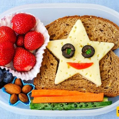 Simple Ways to Prepare Healthy Snacks for Children