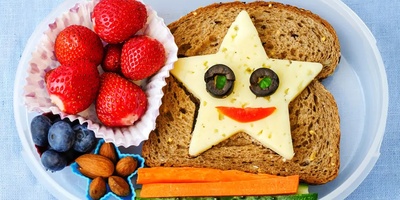 Simple Ways to Prepare Healthy Snacks for Children