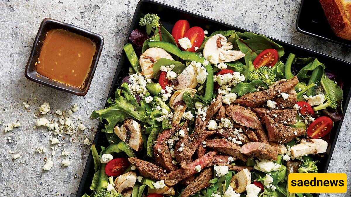 peppery steak salad