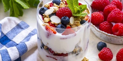 Simple Fruit Desserts for a Light Afternoon Snack