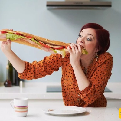 Why Can’t I Ever Feel Full? Key Causes and Warning Signs You Should Take Seriously