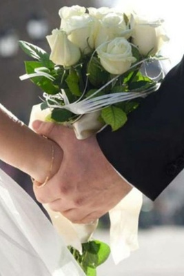 Bride Makes an Unexpected Decision After a Long Engagement